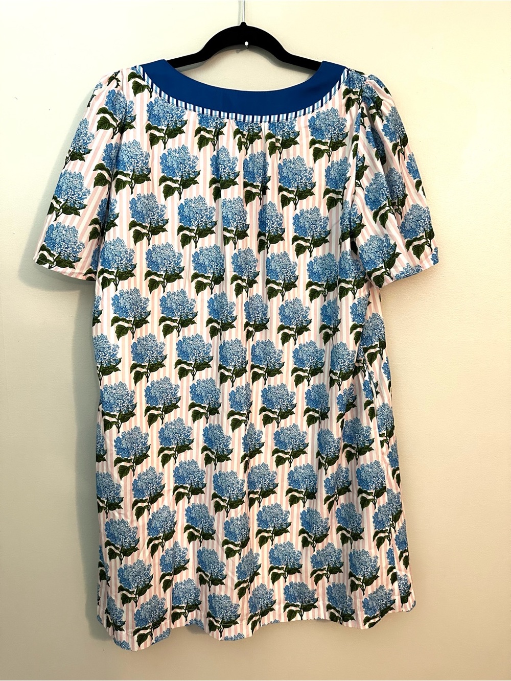 NWT Simply Southern Dress Blue Hydrangeas Size Medium - Picture 5 of 8